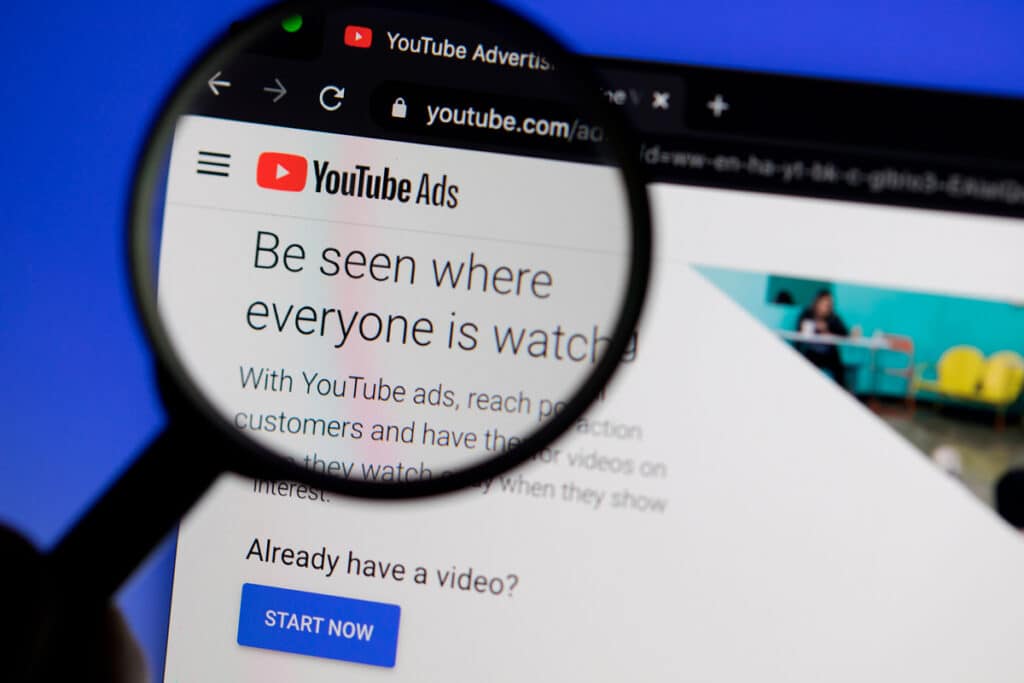 YouTube: El Gigante del Contenido Visual